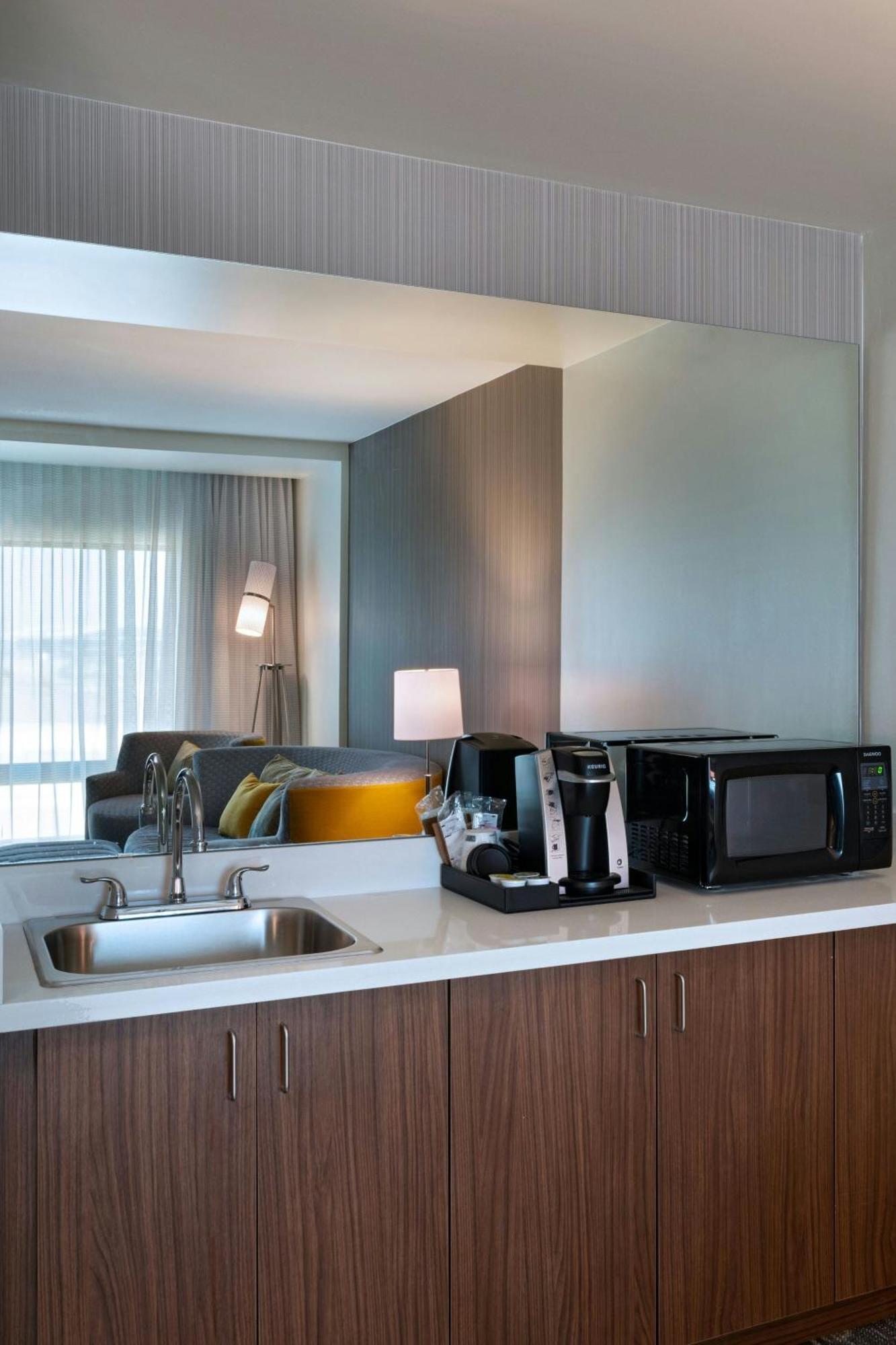 Courtyard Dallas גרנד פריירי מראה חיצוני תמונה